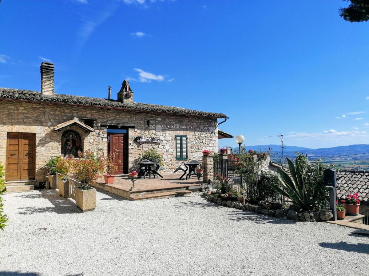 Camere Da Anna Maria Assisi Eksteriør bilde