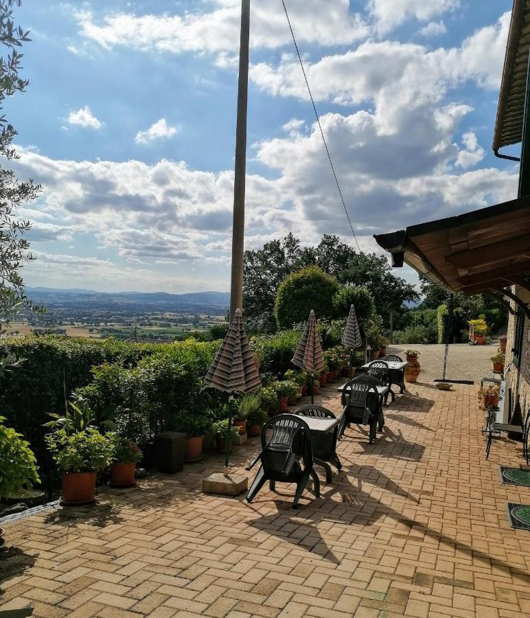 Camere Da Anna Maria Assisi Eksteriør bilde